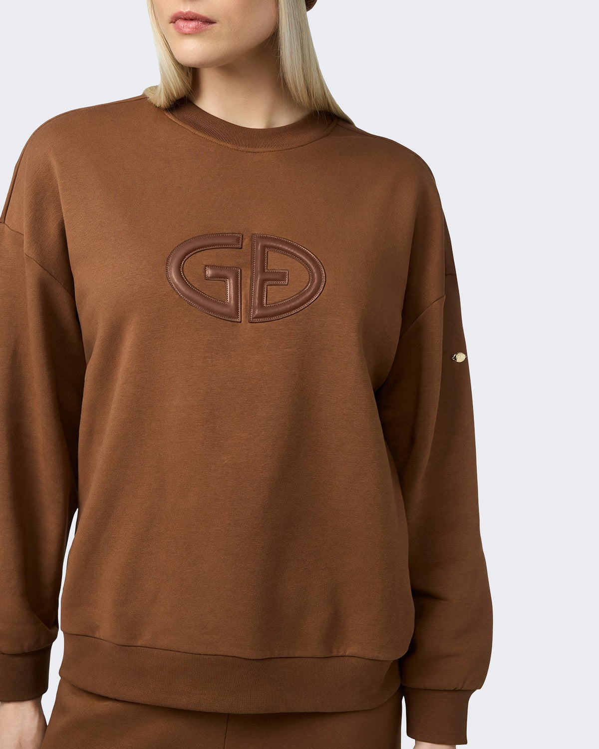 Dames Tova sweater met ronde hals bruin
