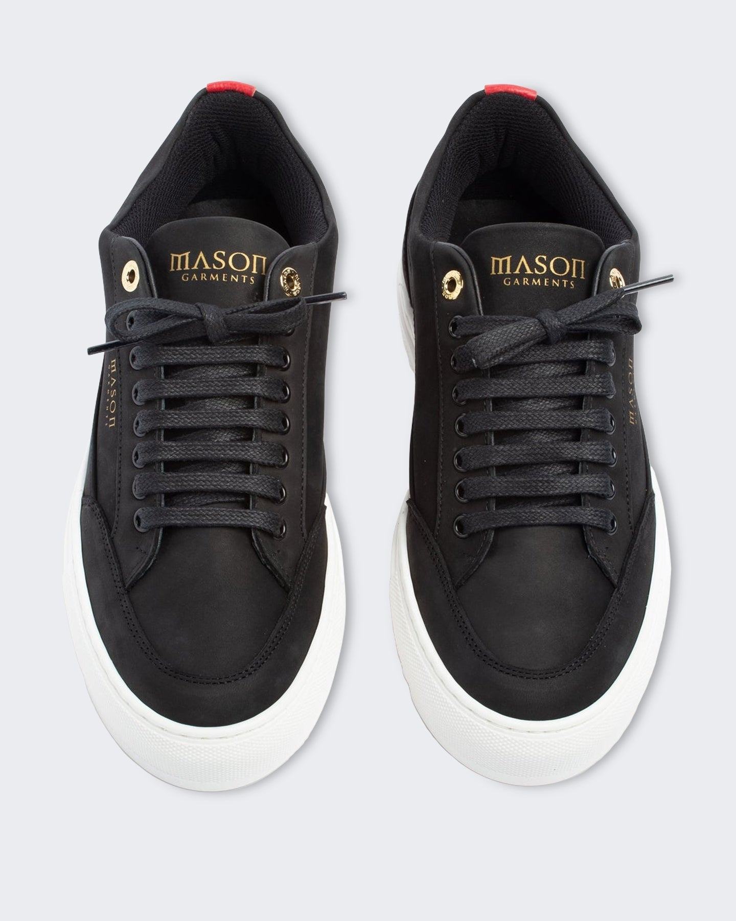 Heren Nubuck sneaker in zwart met witte details