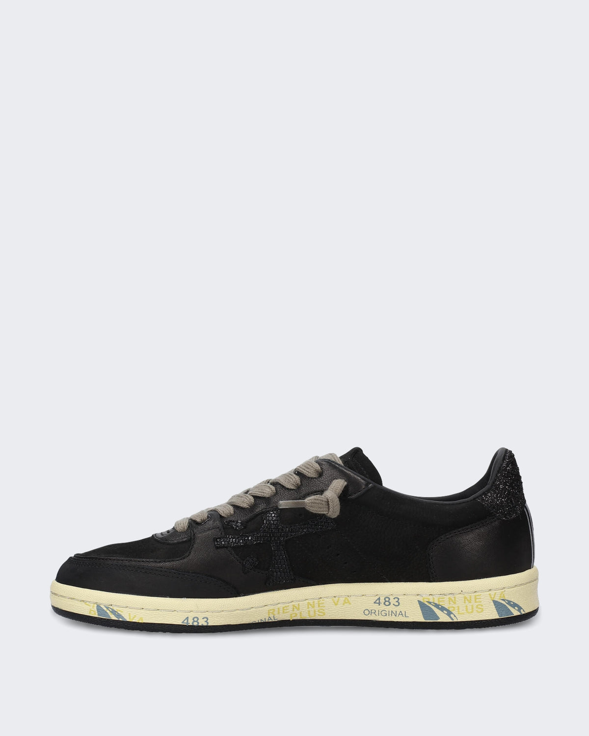 Dames Basketbal-geïnspireerde sneaker in zwart