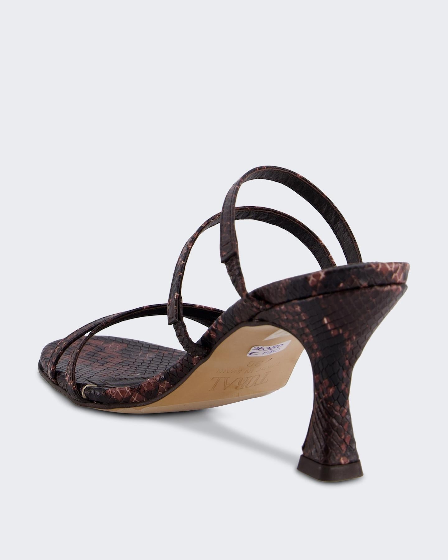 Toral Dames Weekend Low