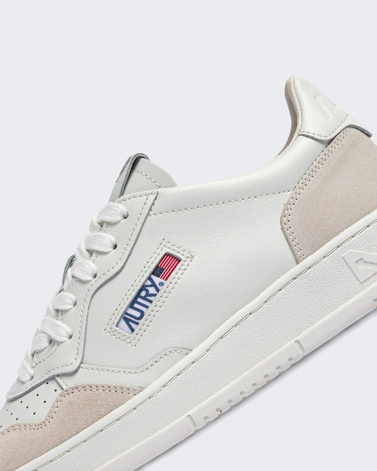 Autry Dames Medalist Low sneakers leer suède Total White - Eleganza.nl