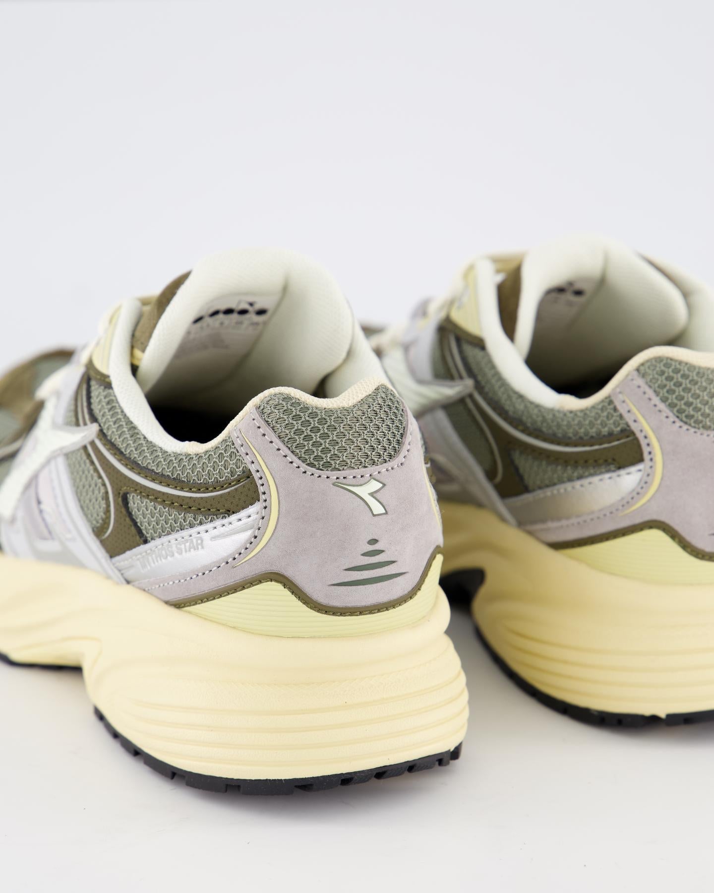 Diadora Dames Mythos Star M2 Stone - Eleganza.nl