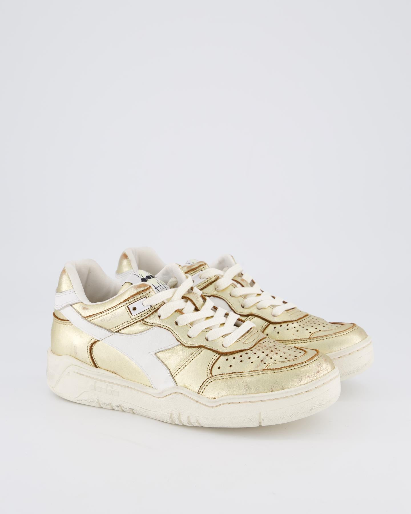 Dames B560 Metal Sneaker Goud