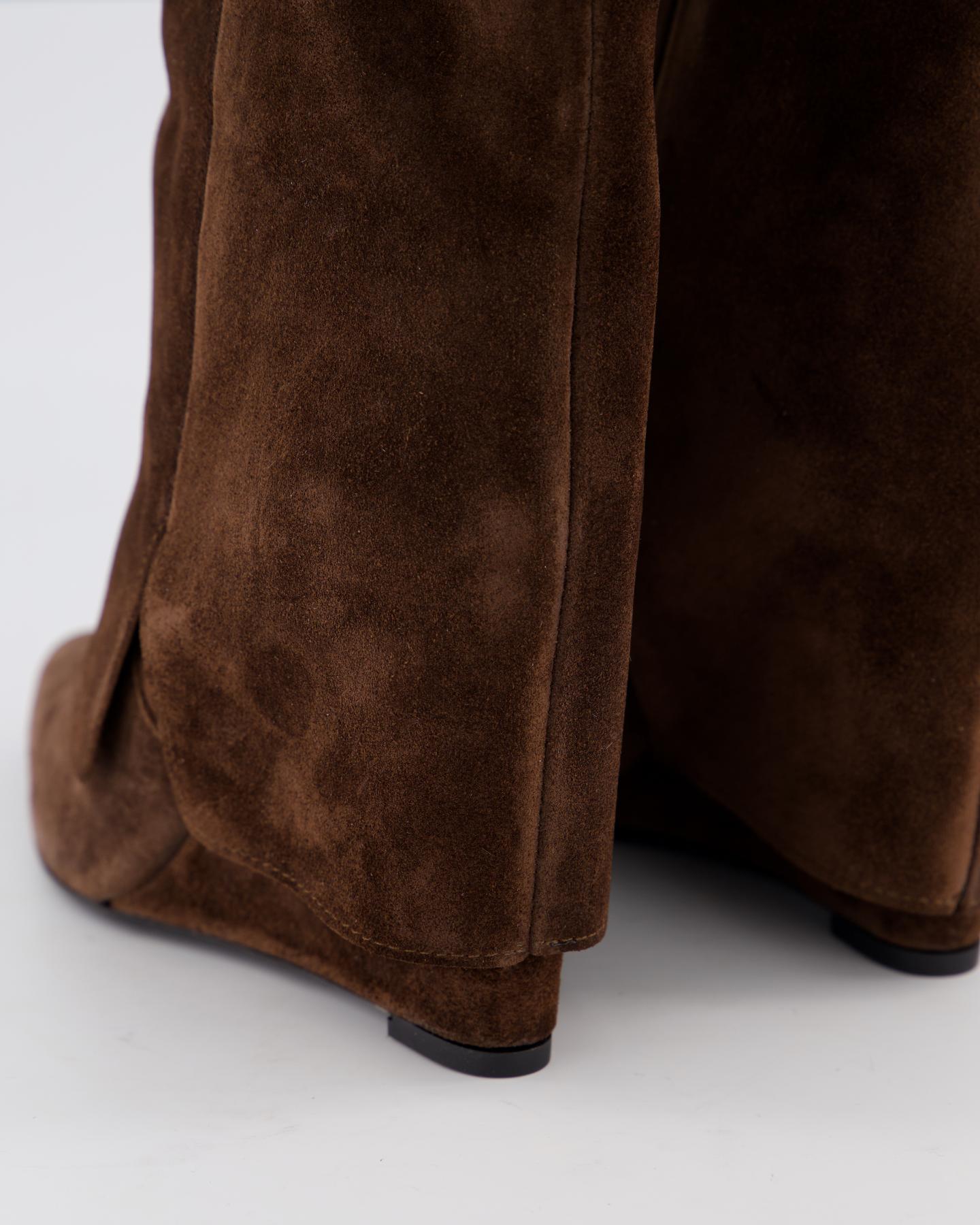 Dames Studded Suede Wedge Boot