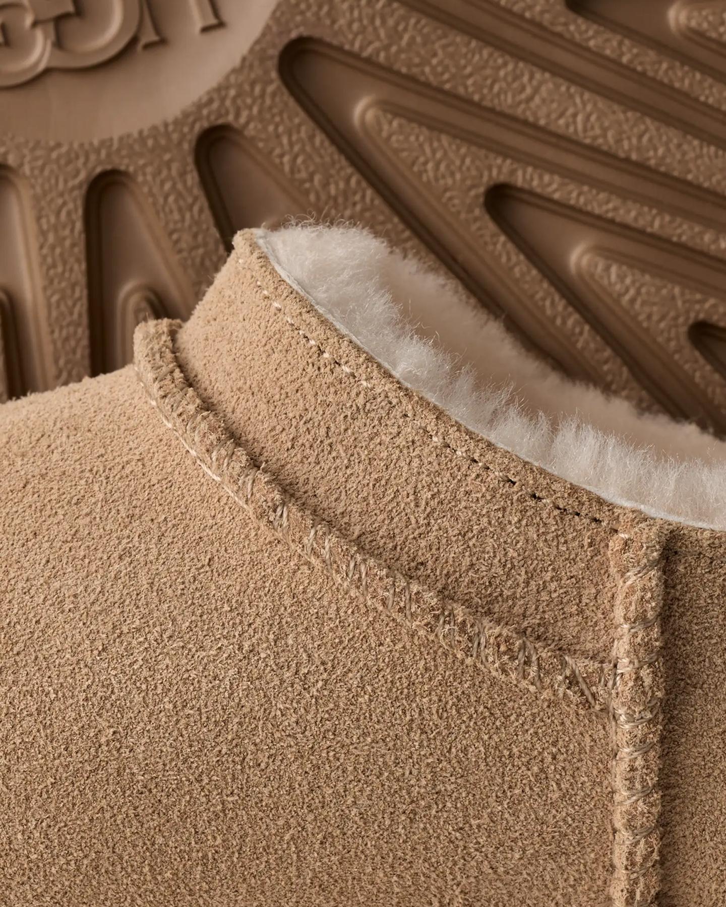 UGG Kids Classic Micro