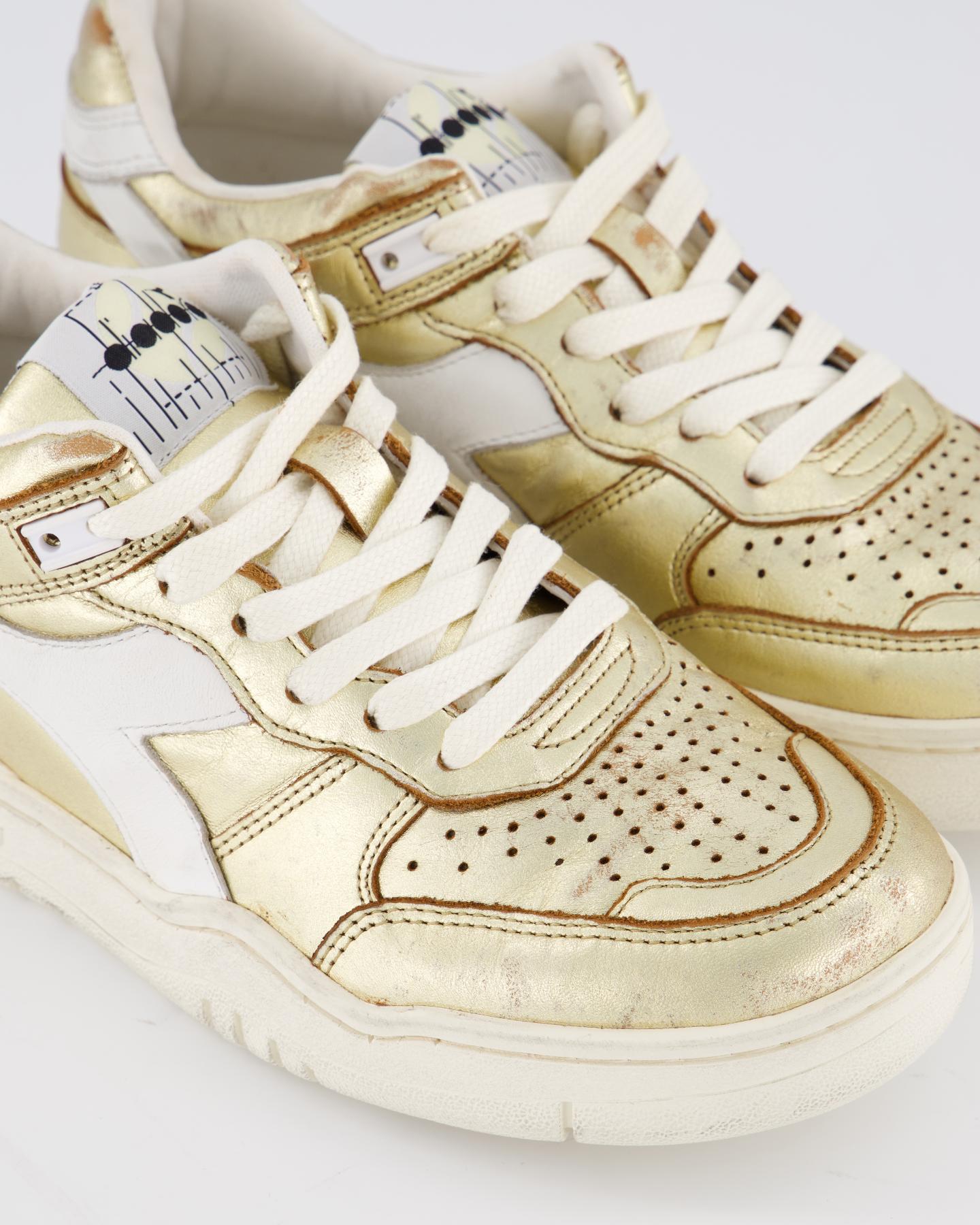 Dames B560 Metal Sneaker Goud