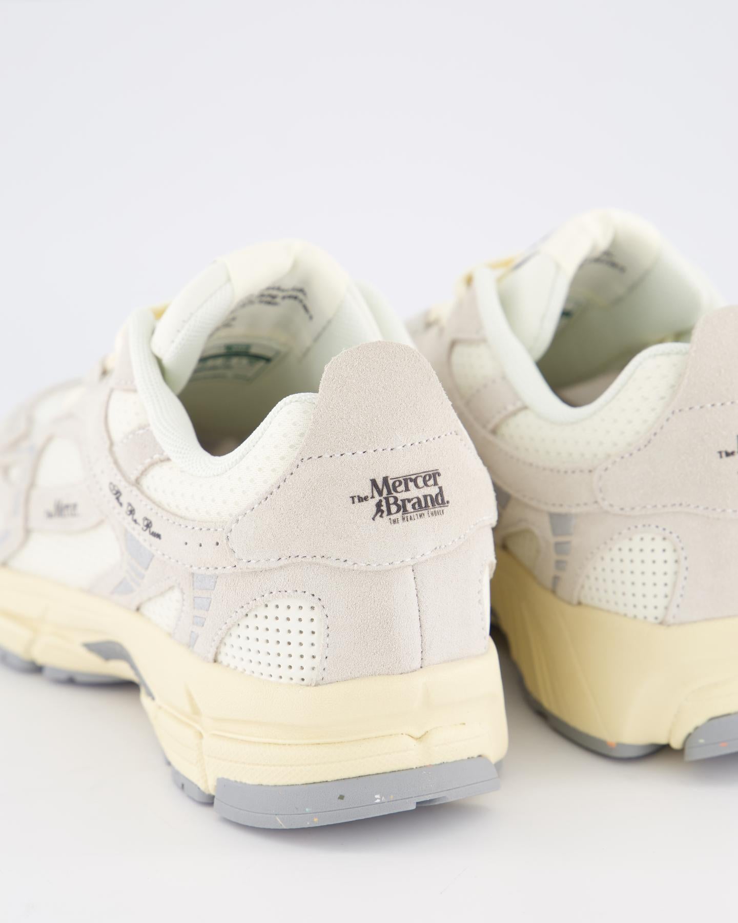 Dames The Re-Run Vintage Suede Beige