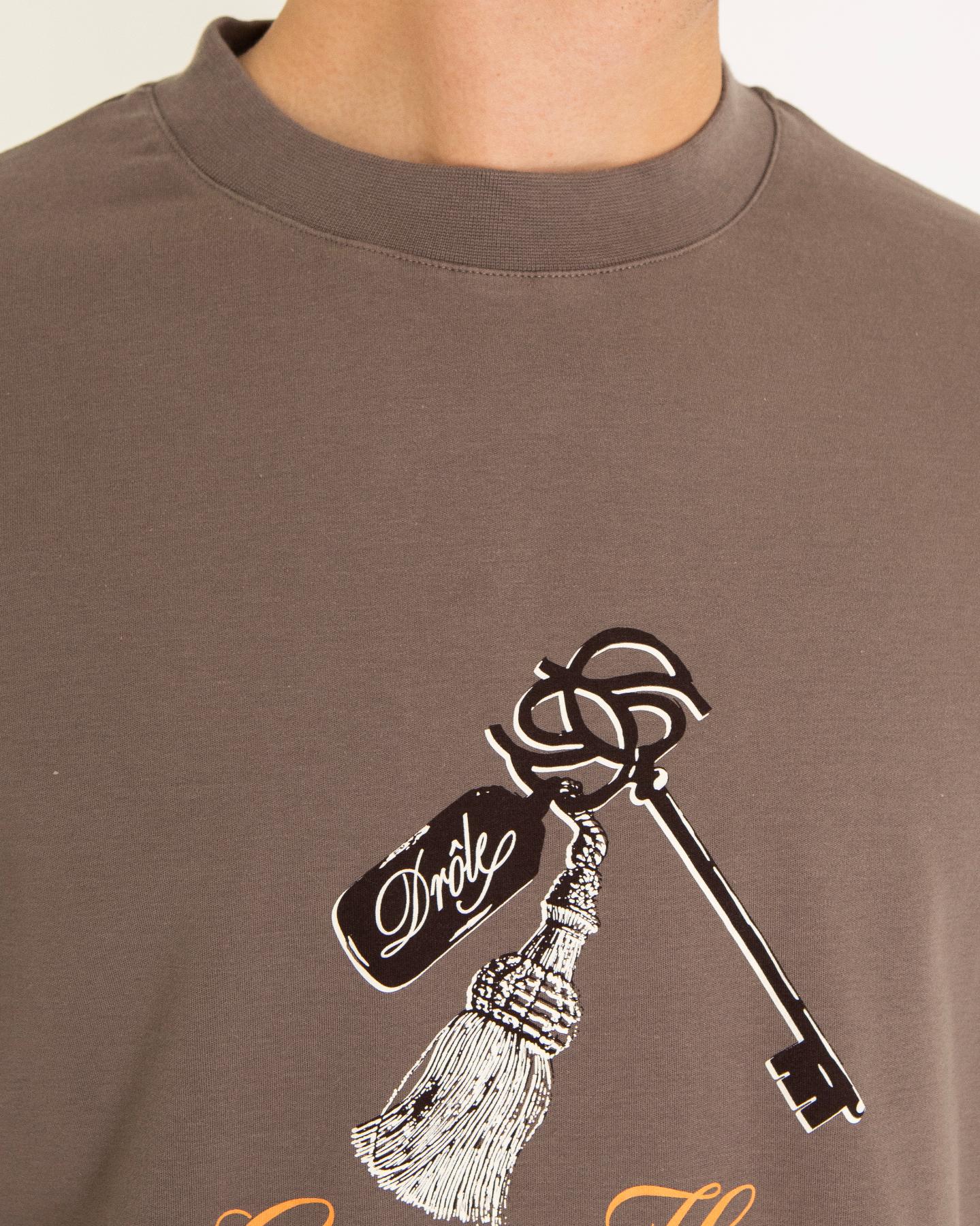 Heren Le Grand Hôtel T-Shirt Bruin