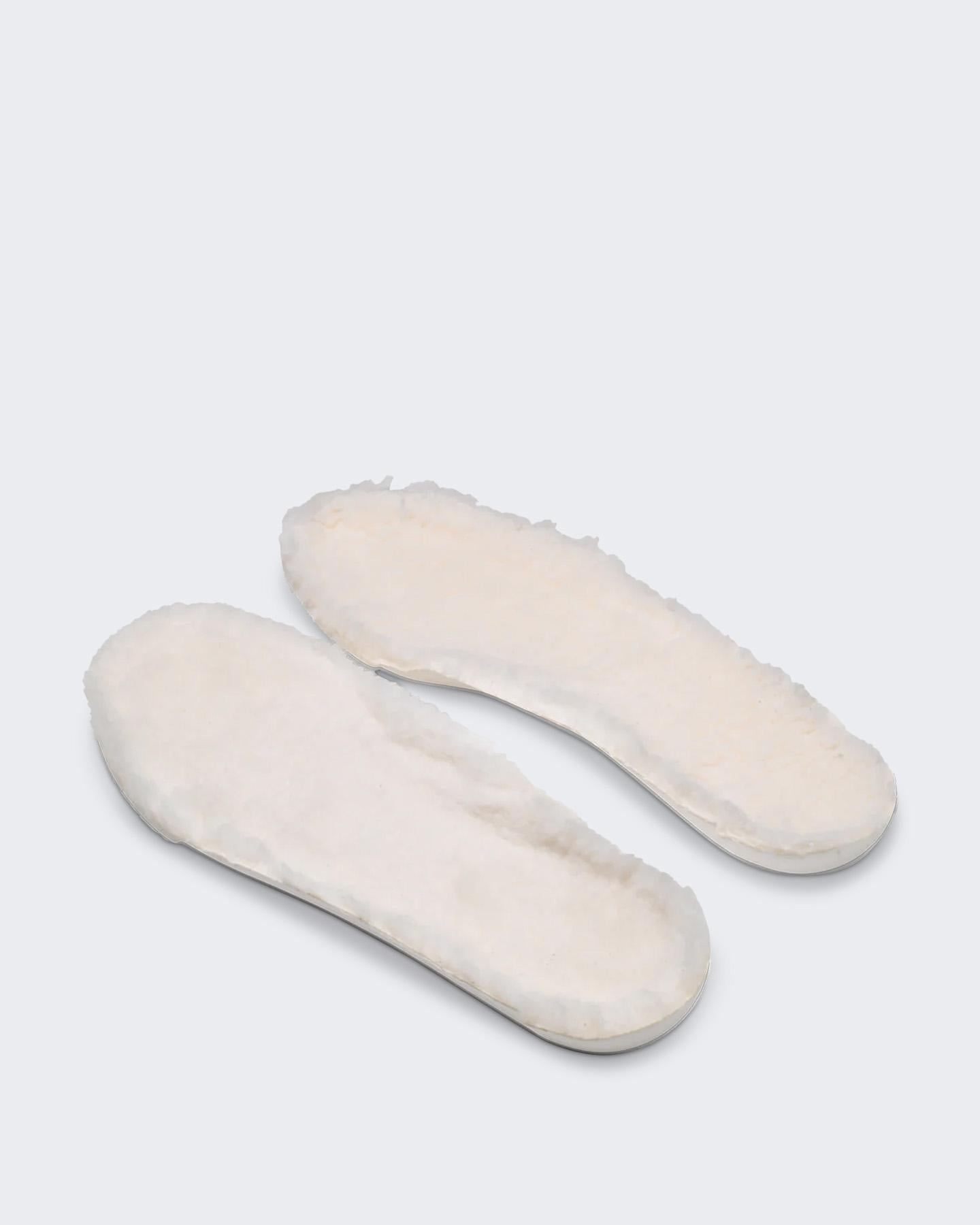 Dames Re-Run Americana