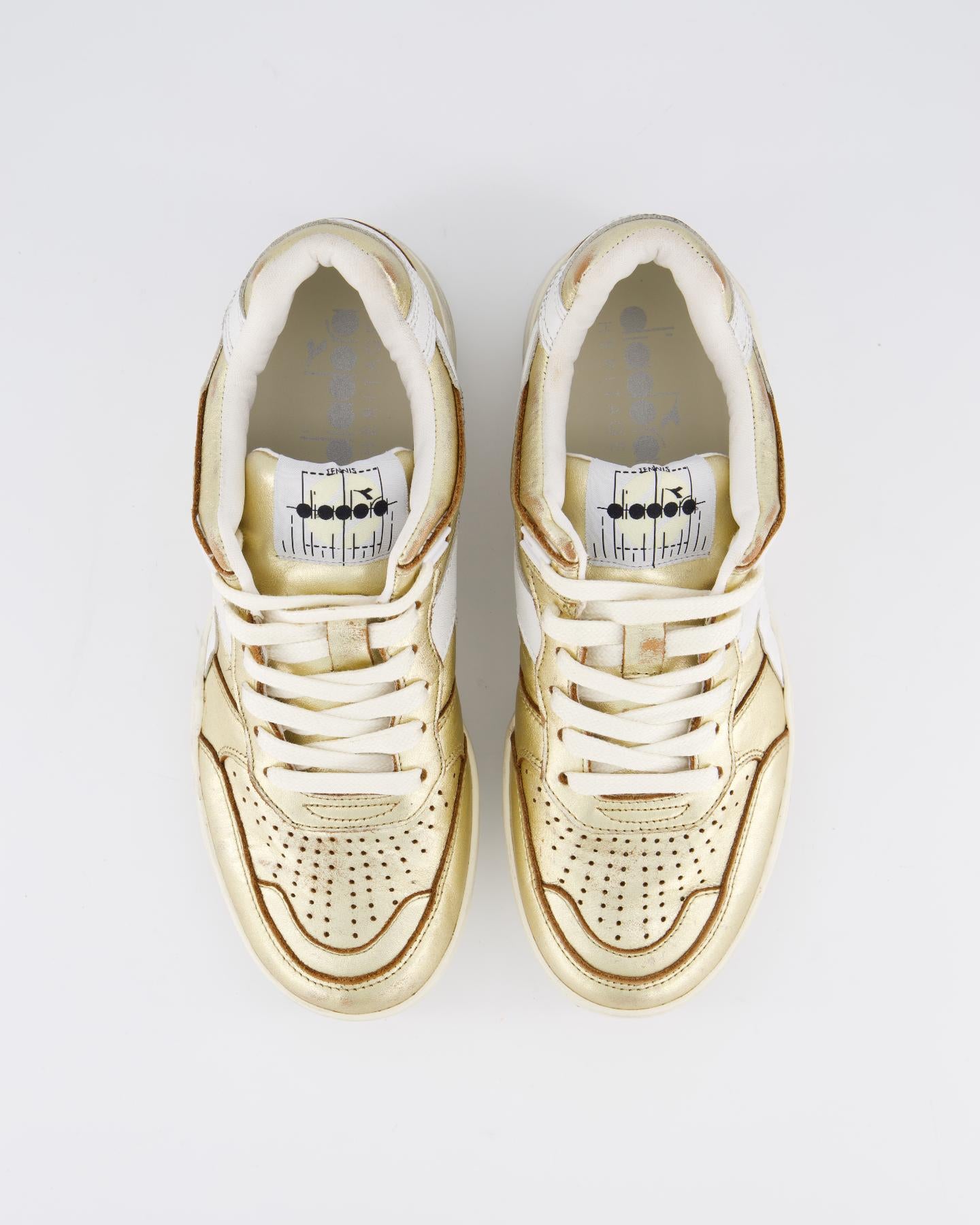 Dames B560 Metal Sneaker Goud