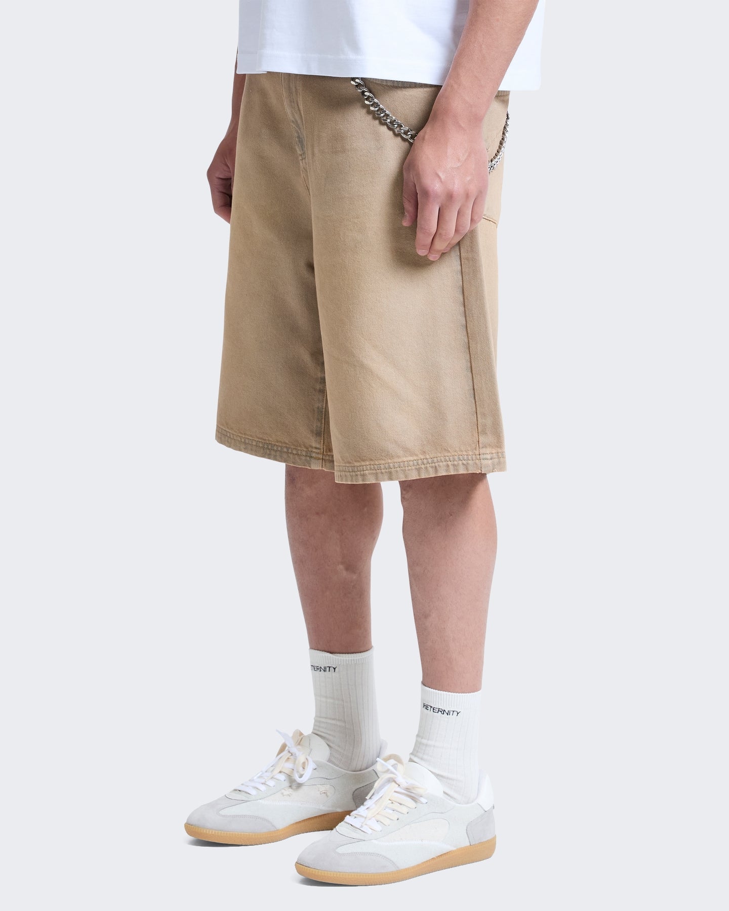 Reternity Heren Essential jeansshort Beige - Eleganza.nl