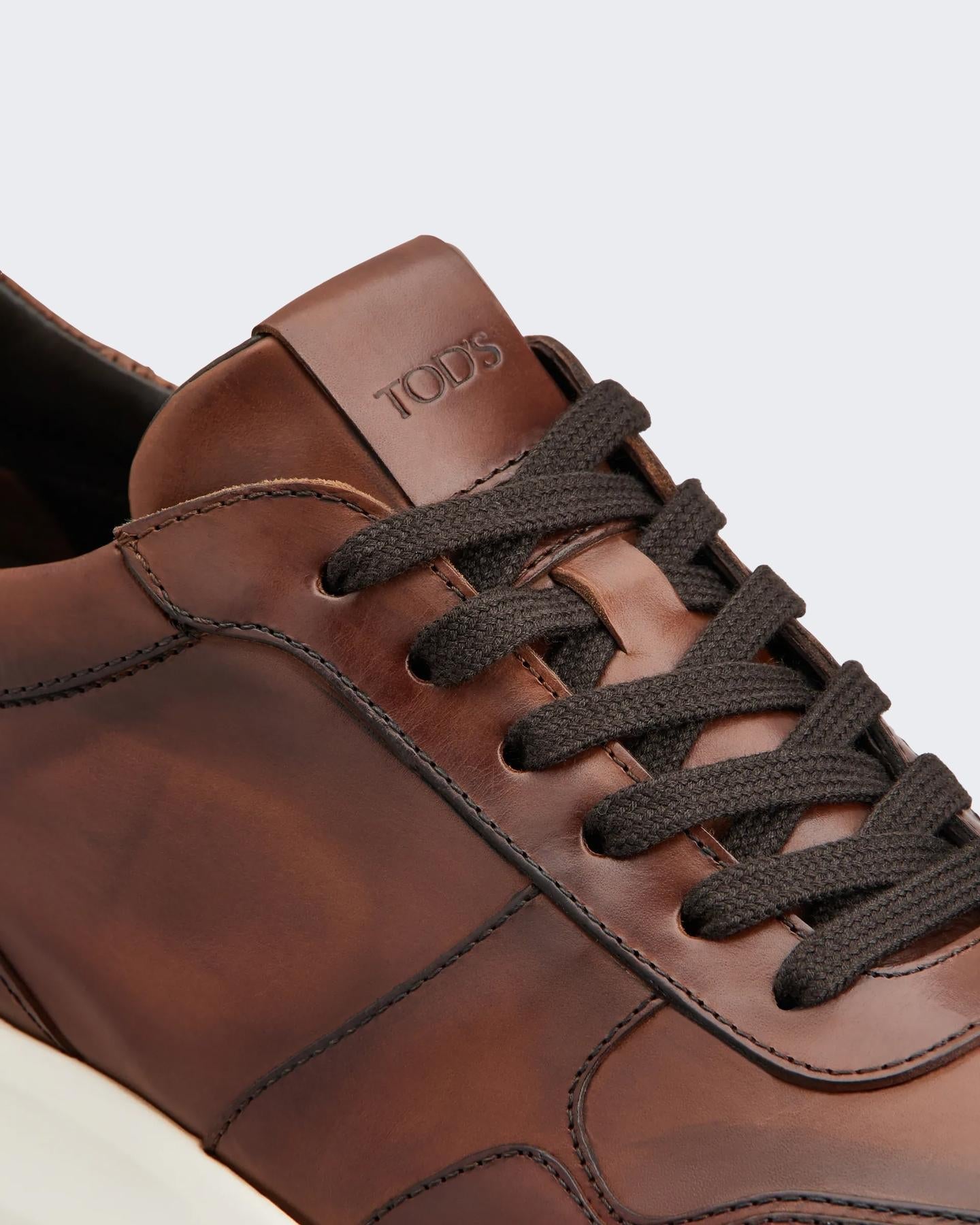 Tods Heren Sportivo 79K Sneaker Bruin - Eleganza.nl