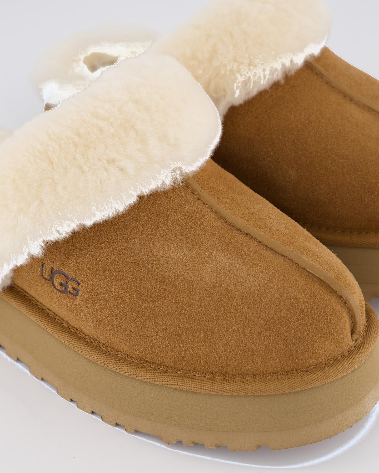 UGG Dames Disquette Chestnut - Eleganza.nl