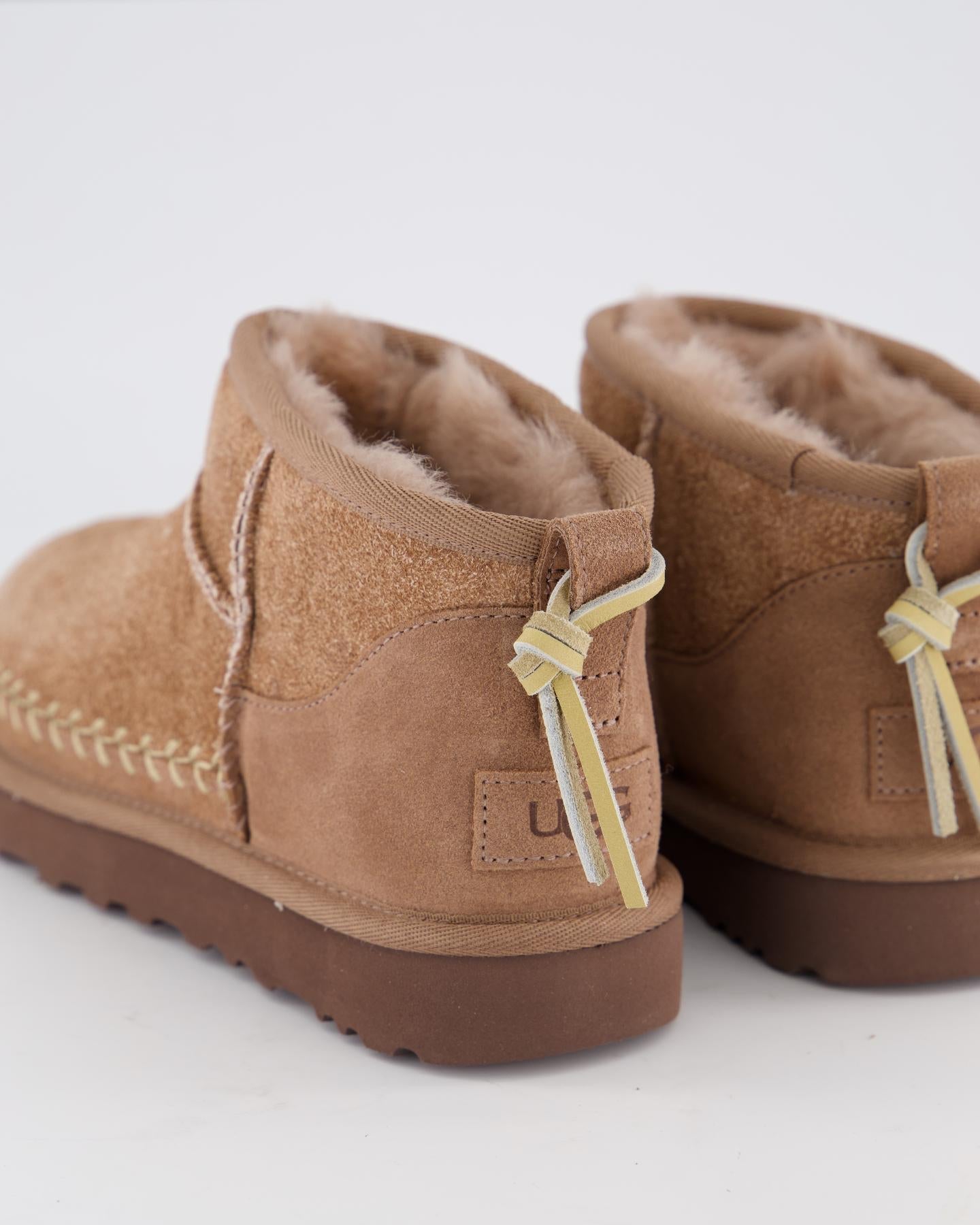 UGG Dames W Classic Ultra Mini Biarritz - Eleganza.nl
