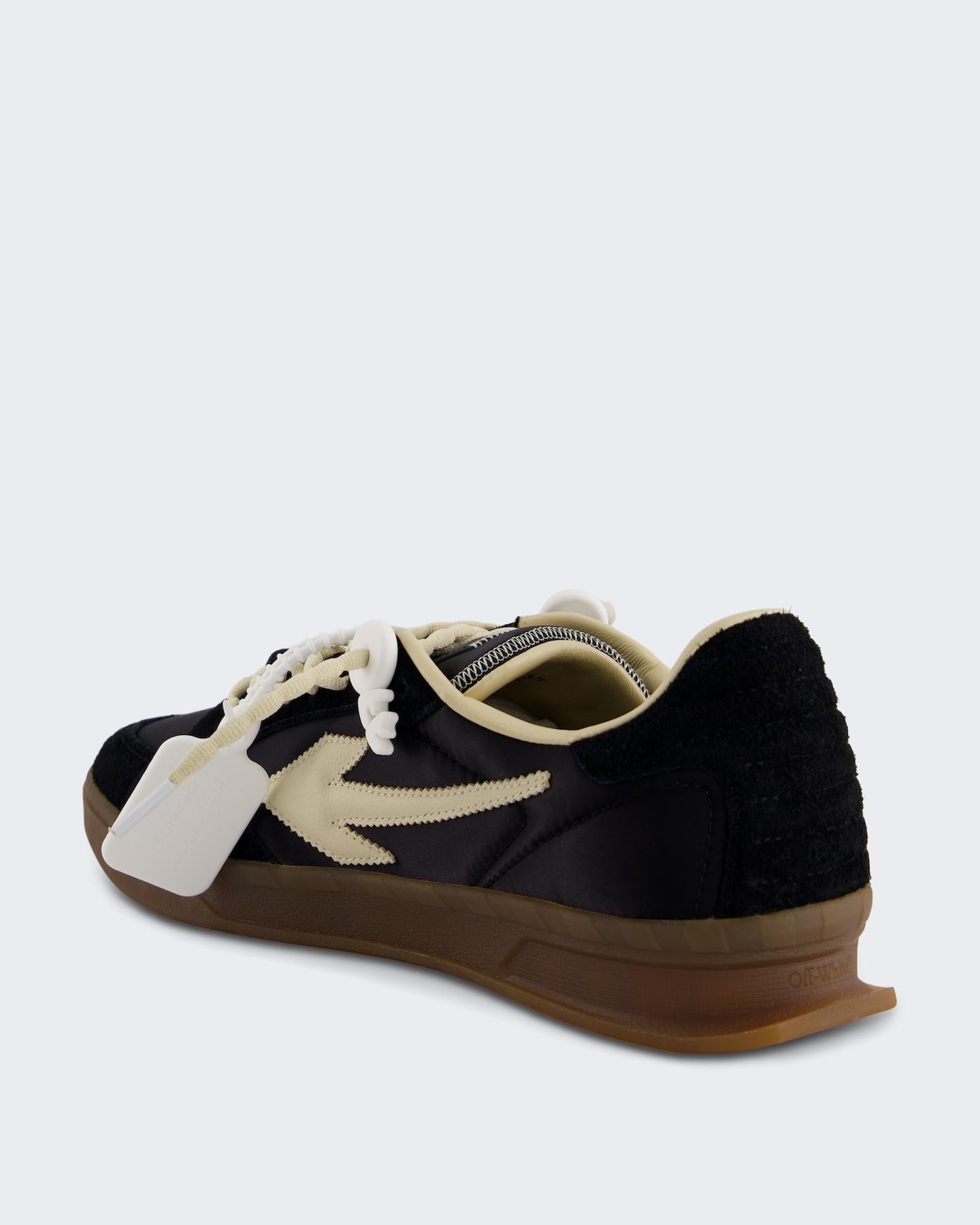 OFF WHITE Heren End of Play