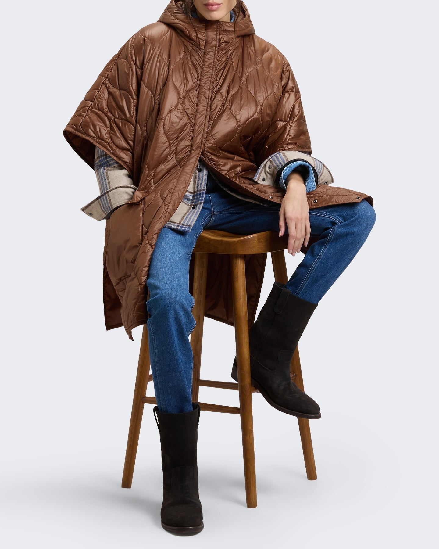 Woolrich Dames Light nylon cape Beige - Eleganza.nl