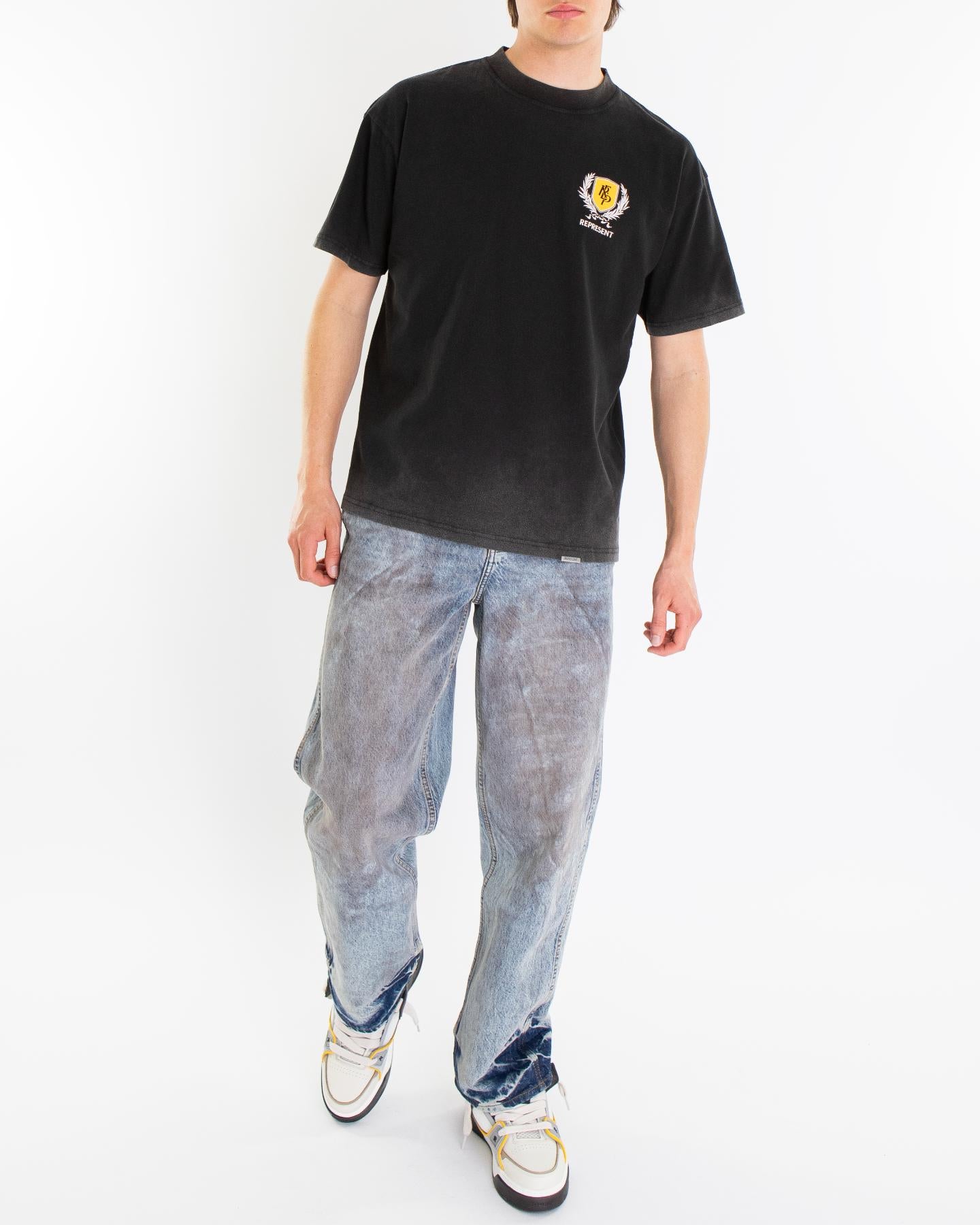 Represent Heren Crest T-Shirt Zwart