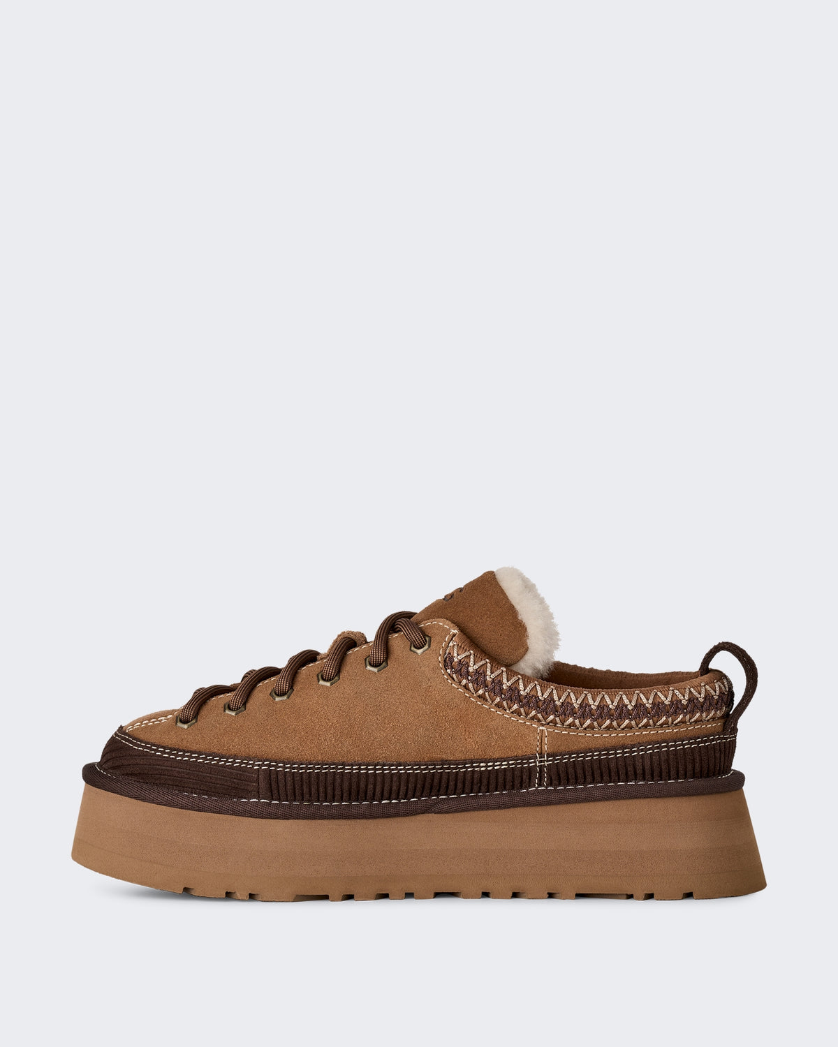 Dames Slipper met vetersluiting en heritage design Beige