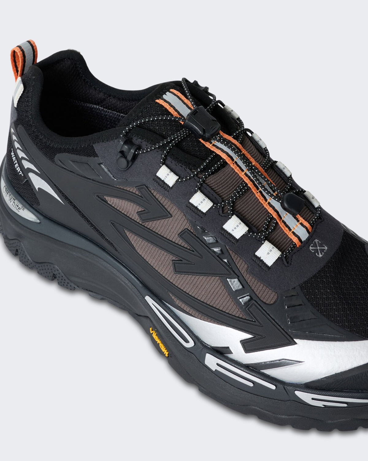 Damen Lage trail sneaker in Schwarz