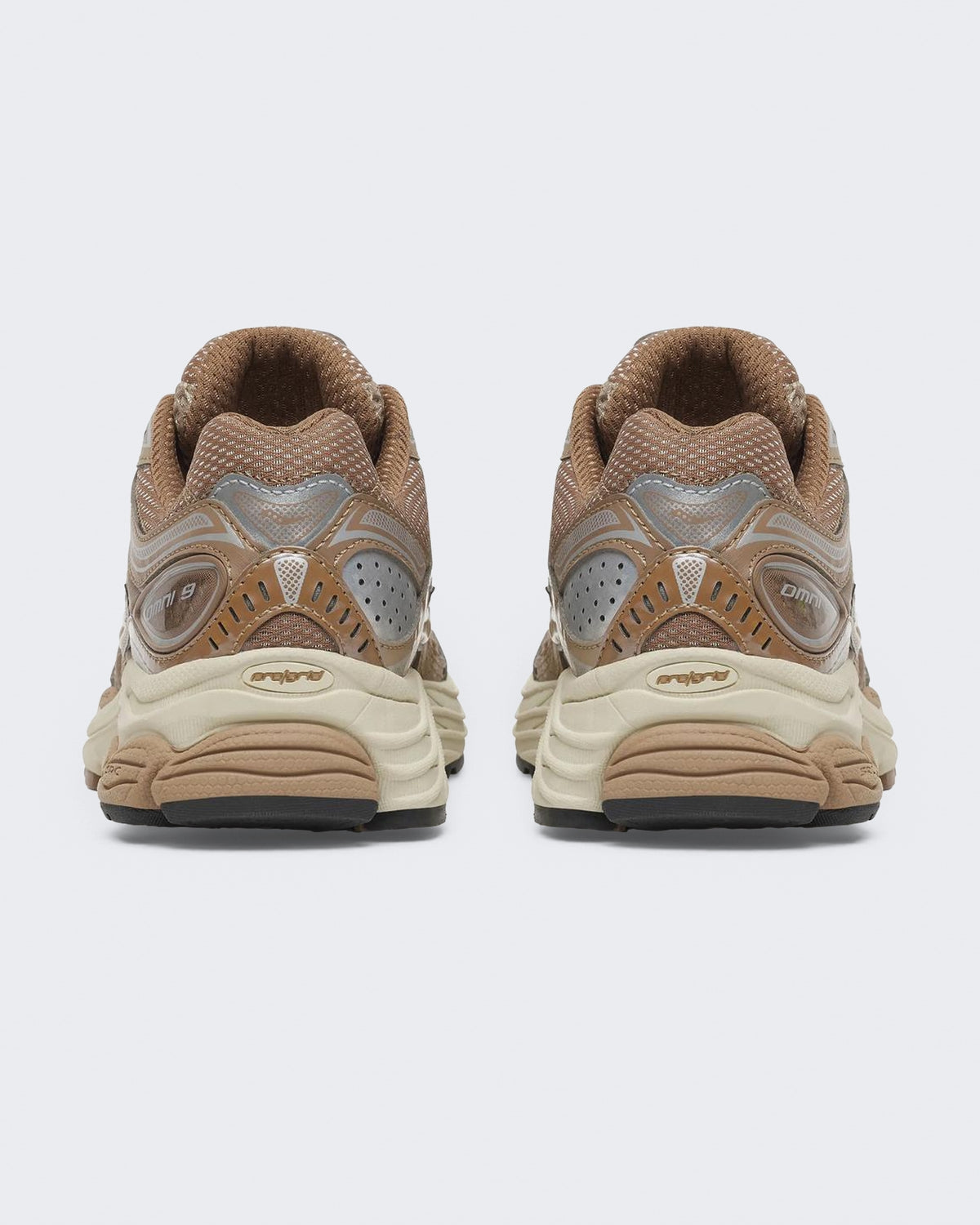 Damen Progrid Omni 9 hardloopsneaker Zadelbruin
