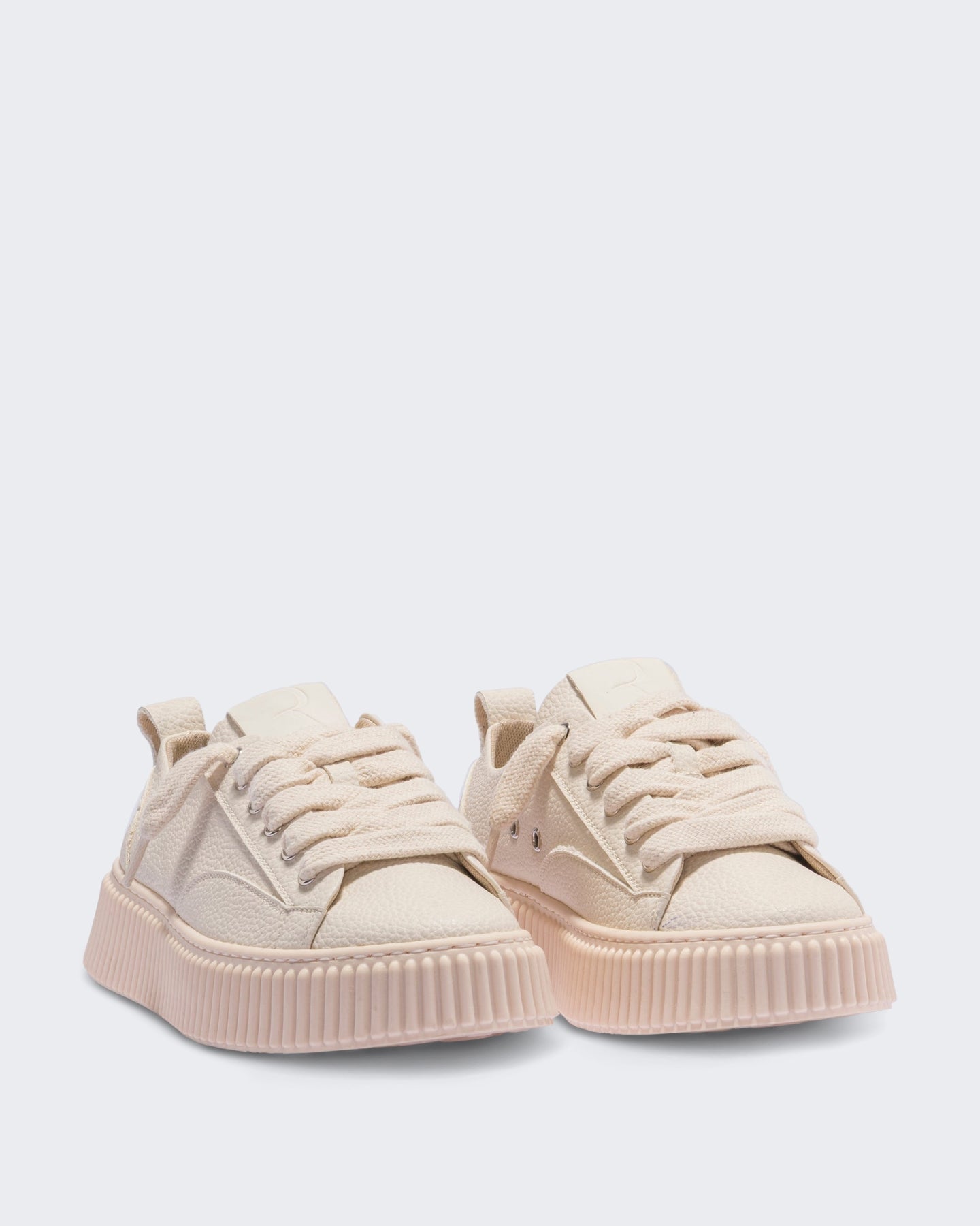 Unisex Treble 2019 Grain Leather Beige