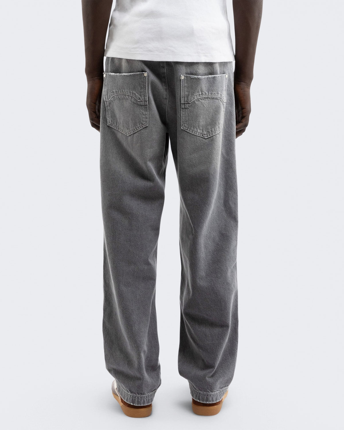 Herren Essential Straight Fit Denim Washed Grey