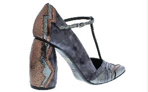 Strategia Dames Velvet T-strap