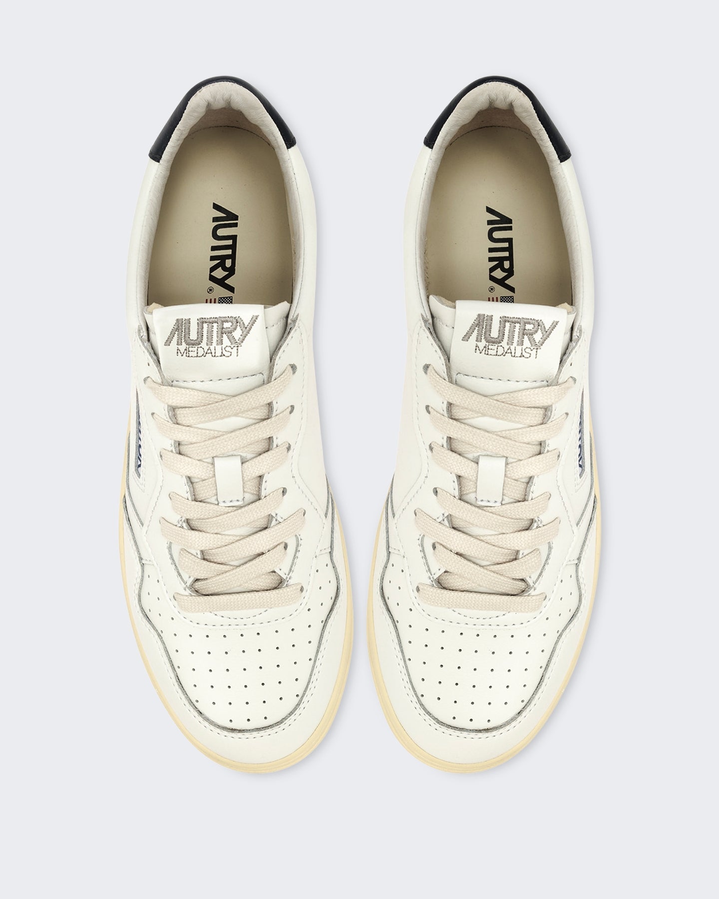 Autry Heren Medalist Low sneaker wit space - Eleganza.nl