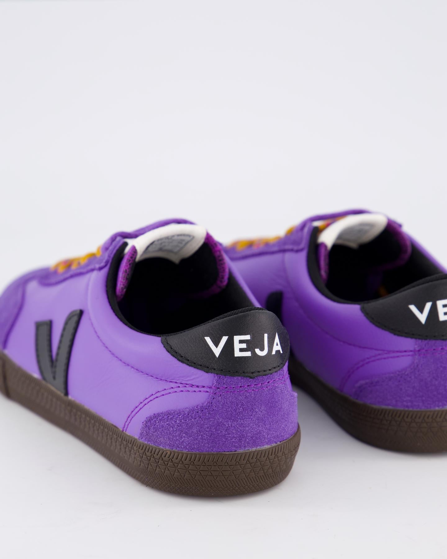 Dames Volley Suede Sneaker