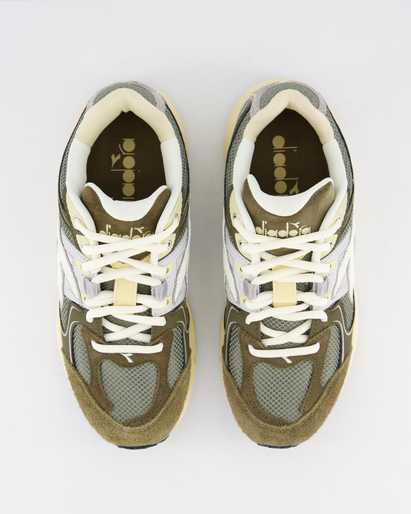 Diadora Dames Mythos Star M2 Stone - Eleganza.nl