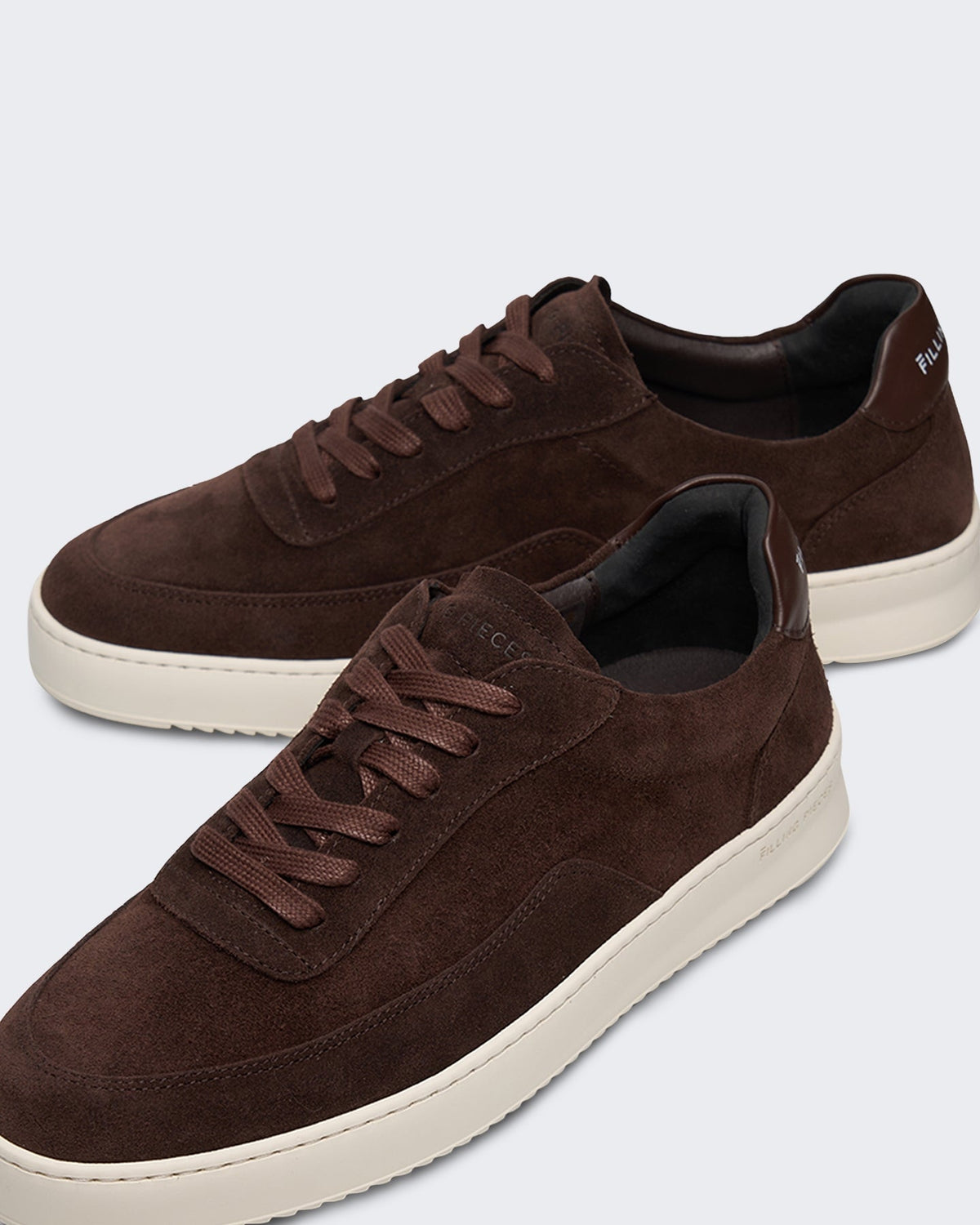 Filling Pieces Heren Mondo suède sneaker in Chocoladebruin - Eleganza.nl