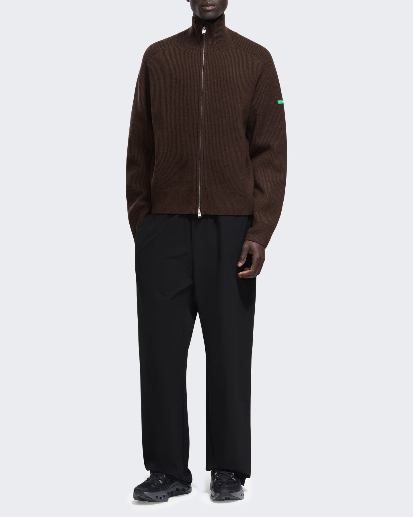 FLÂNEUR Heren Gebreide cardigan met badge-detail Bruin - Eleganza.nl