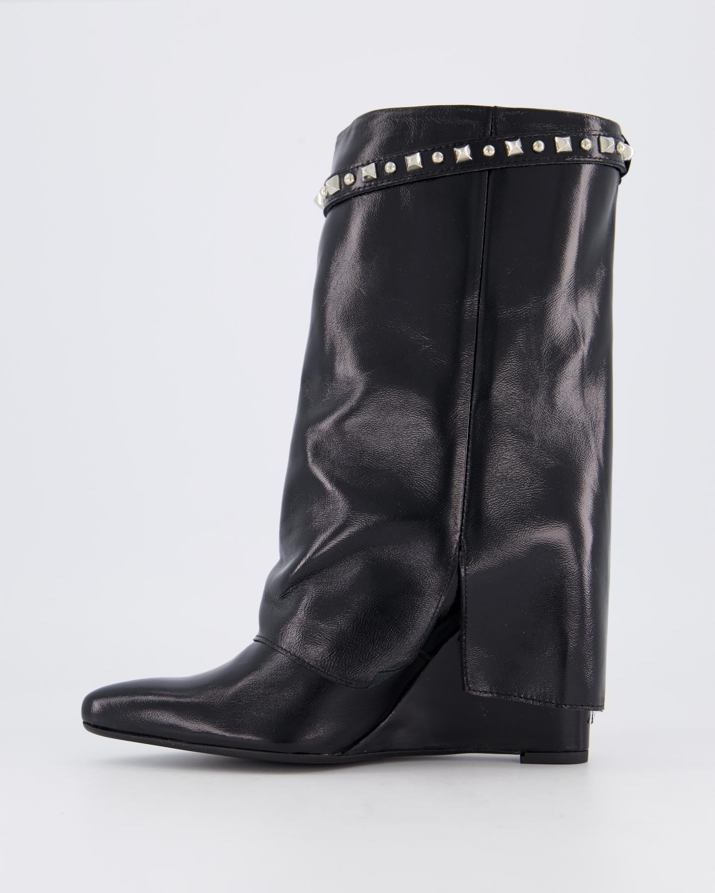 Gibaldi Dames Studded Shiny Leather Wedge - Eleganza.nl