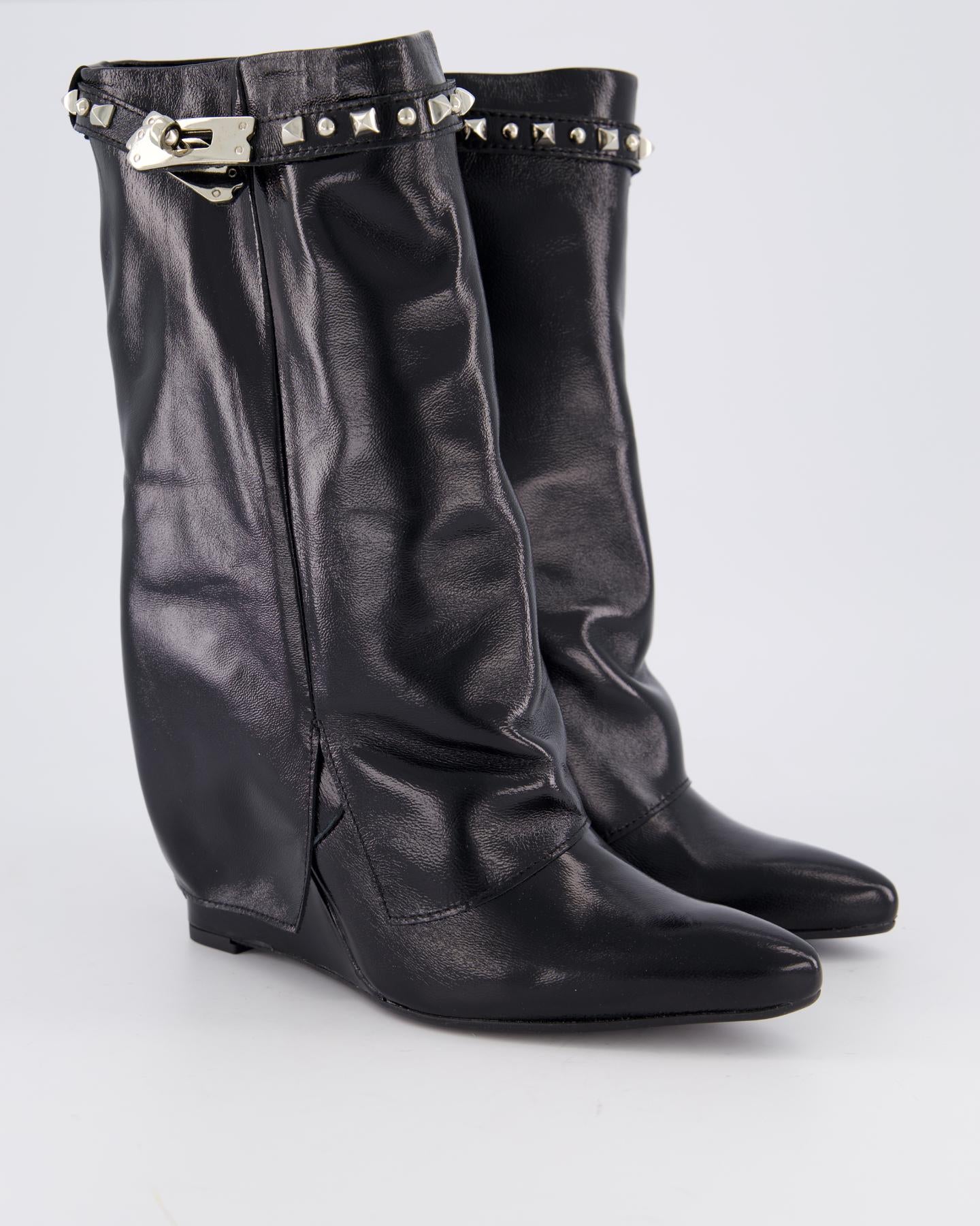 Gibaldi Dames Studded Shiny Leather Wedge - Eleganza.nl