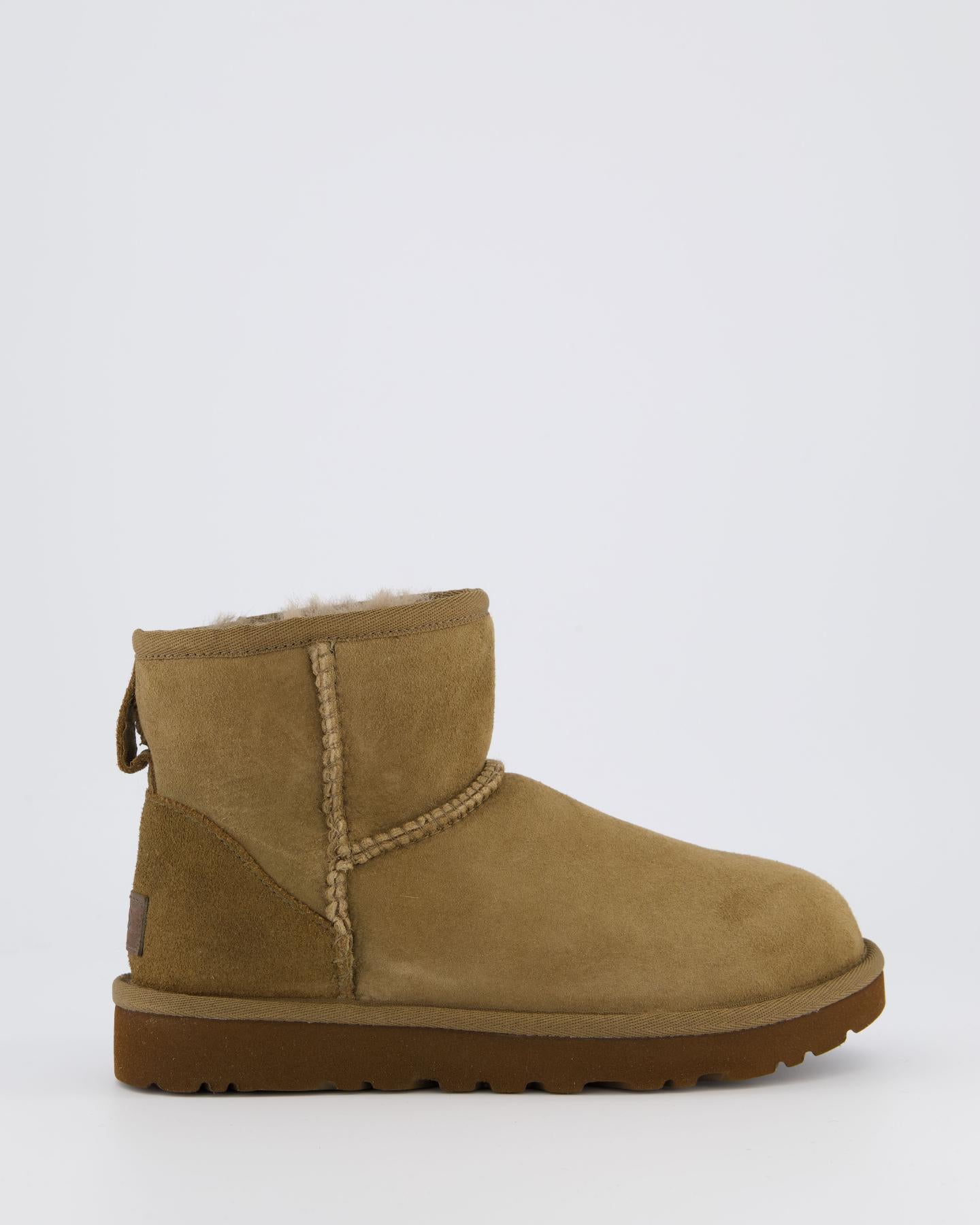 Hickory Womens Ugg Classic Short Ii Boot Classic Mini II