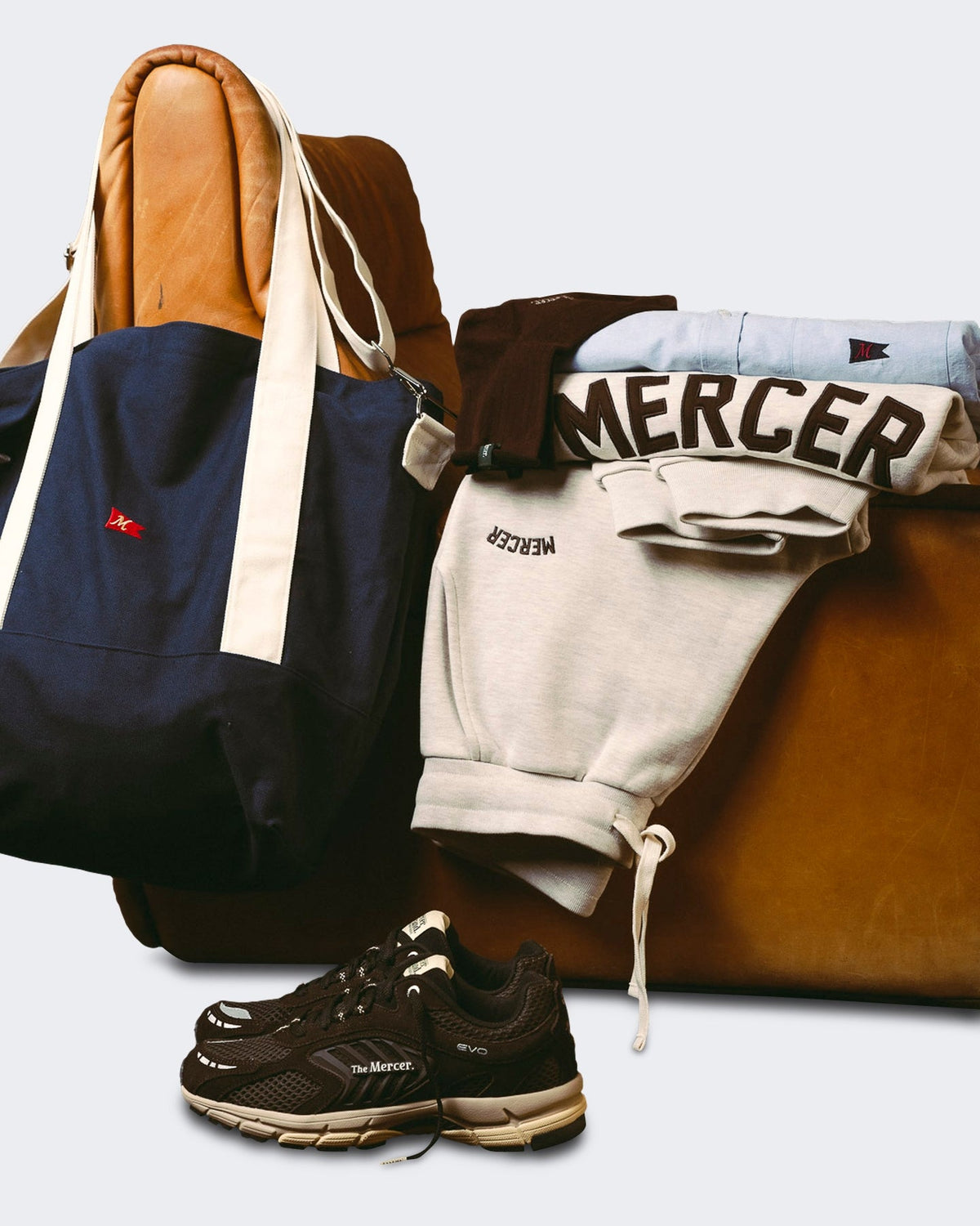 Mercer Unisex Nubuck sneaker in bruin - Eleganza.nl