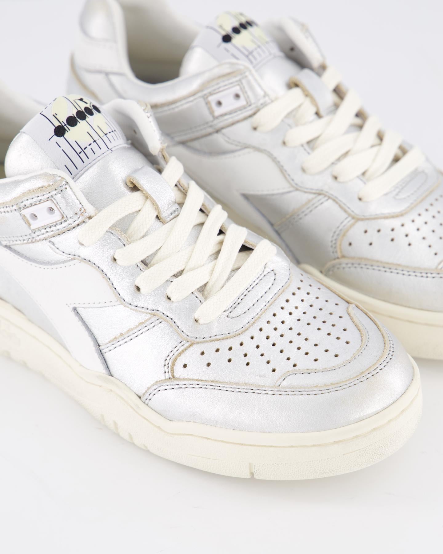 Dames B560 Metal