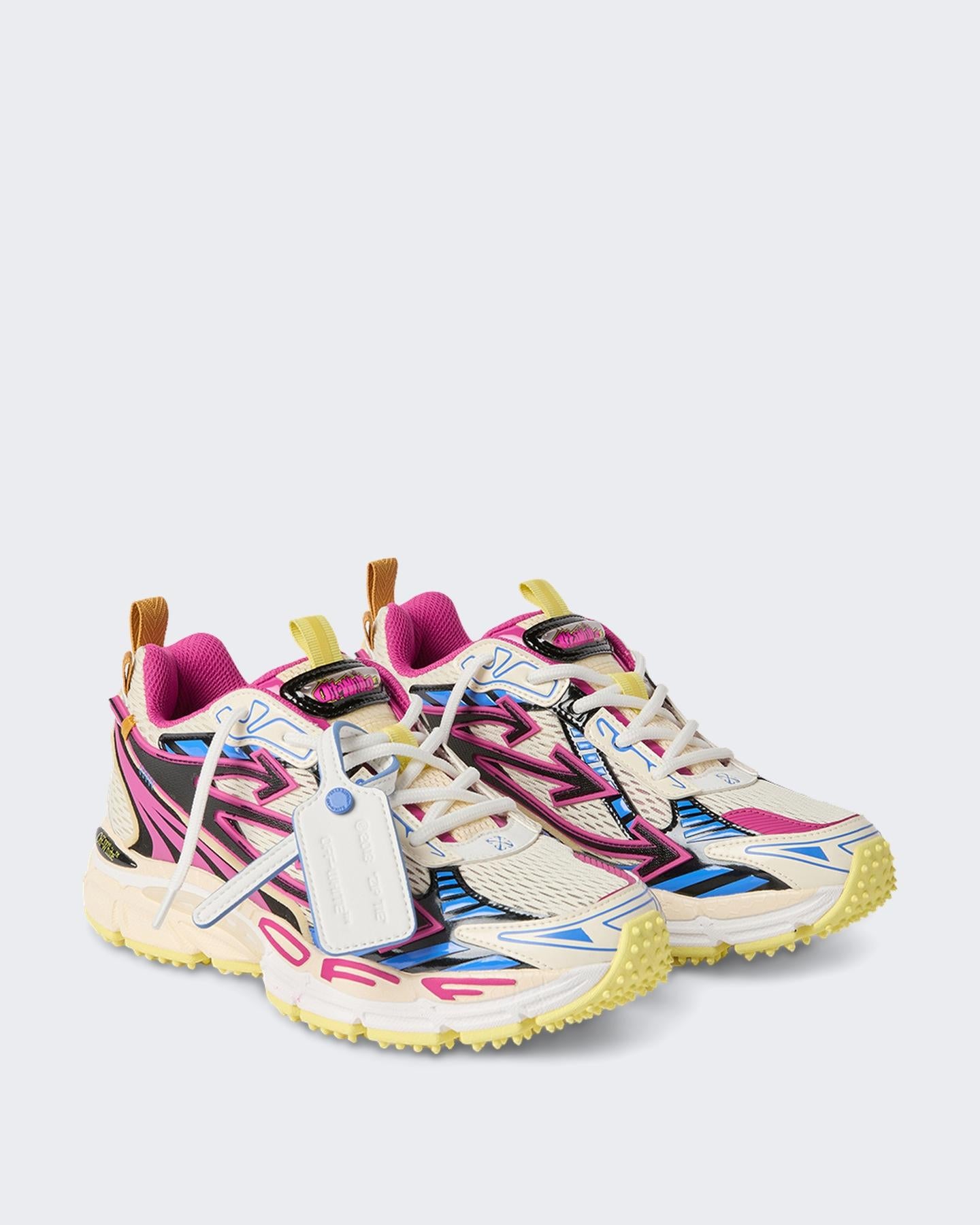 Dames Ow Be Right Back