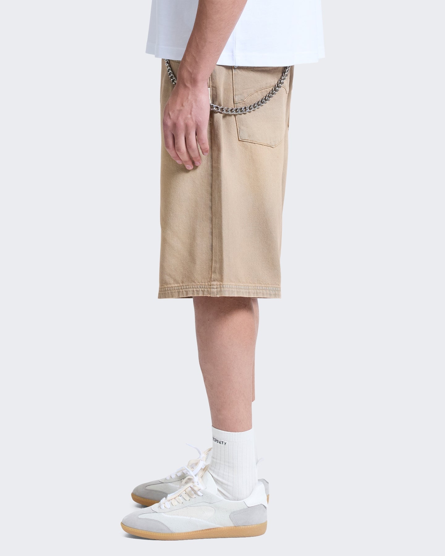 Reternity Heren Essential jeansshort Beige - Eleganza.nl