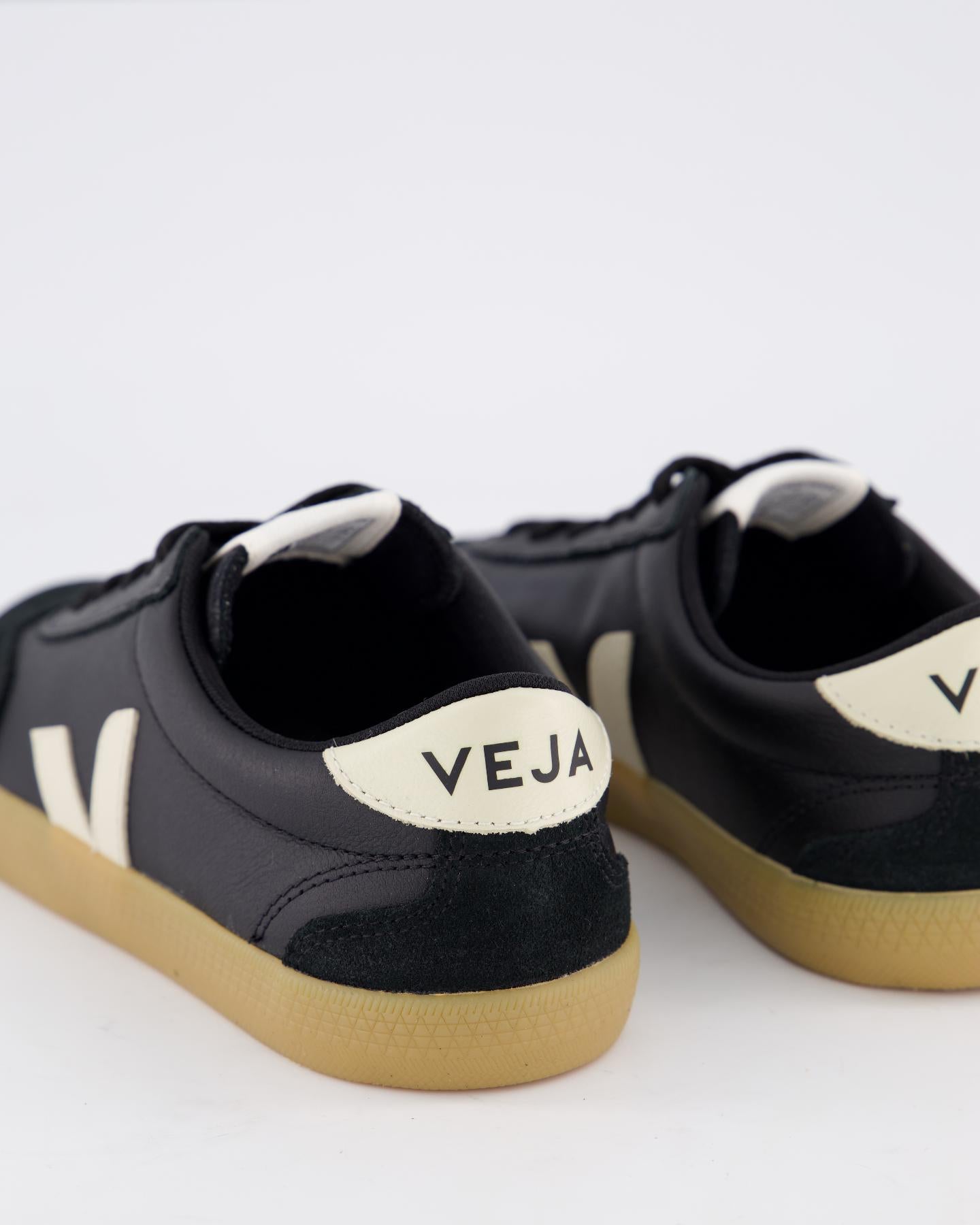 Dames Volley Suede Sneaker