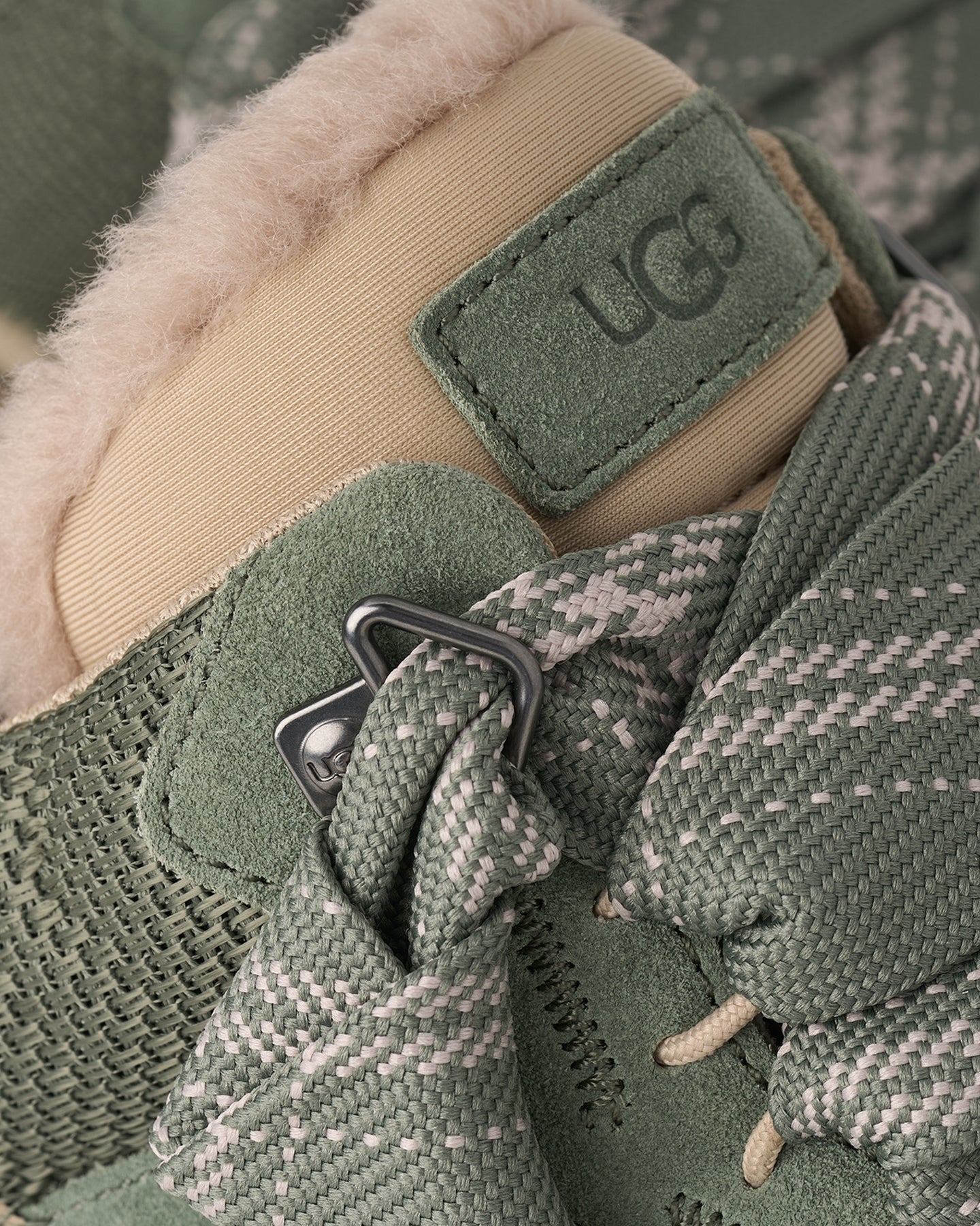 UGG Dames Lage sneaker met zachte voering Donkergrijs - Eleganza.nl