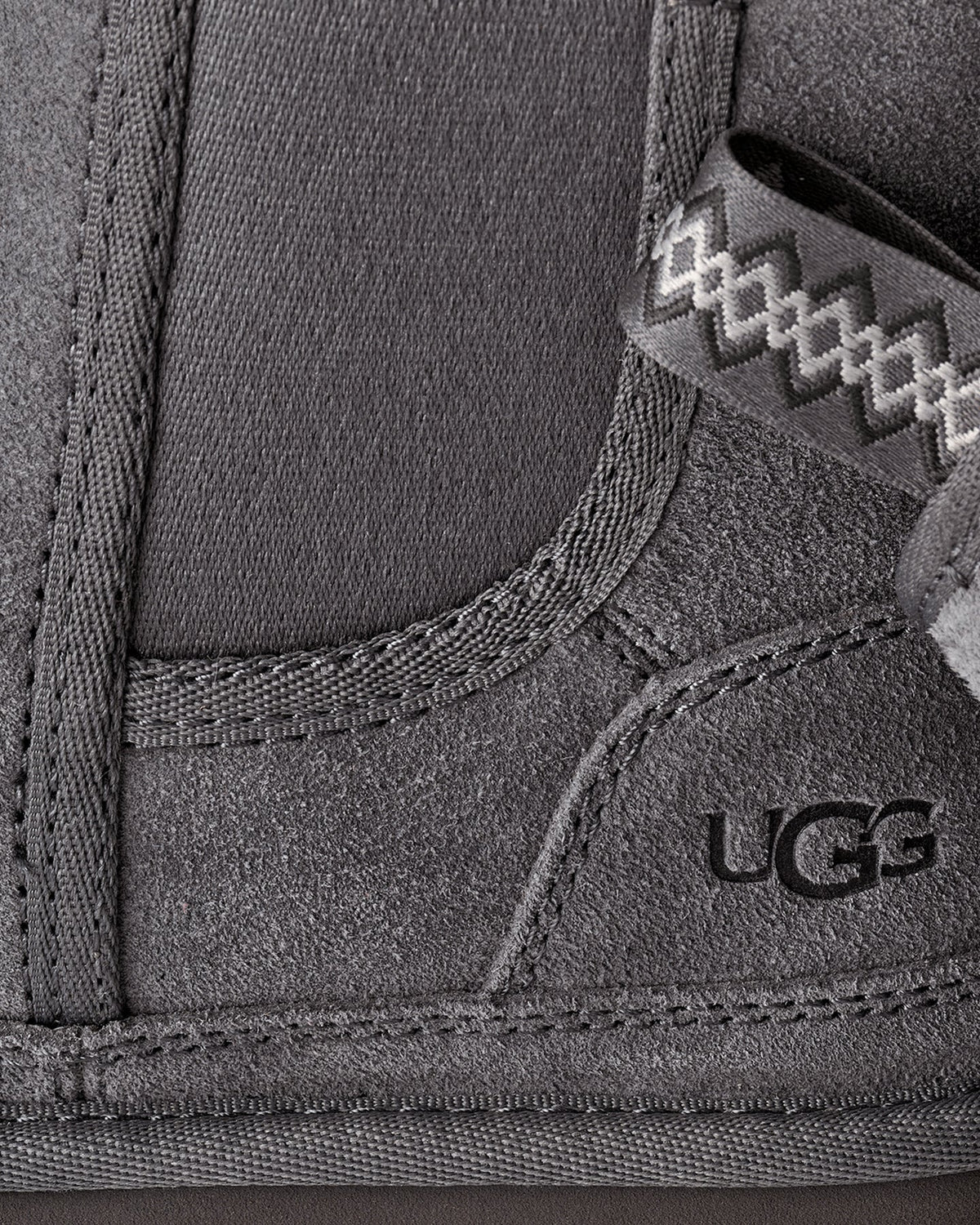 UGG Heren Chelsea enkellaarzen van suède Grijs - Eleganza.nl