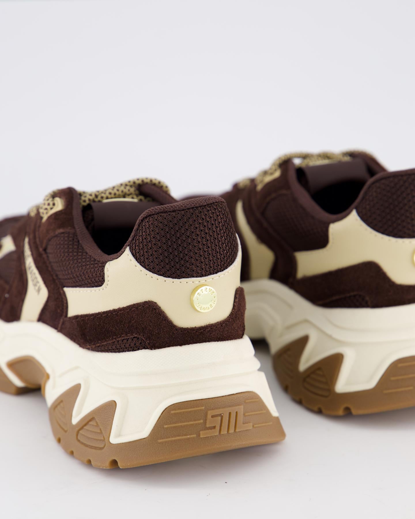 Dames Ample Sneaker Bruin